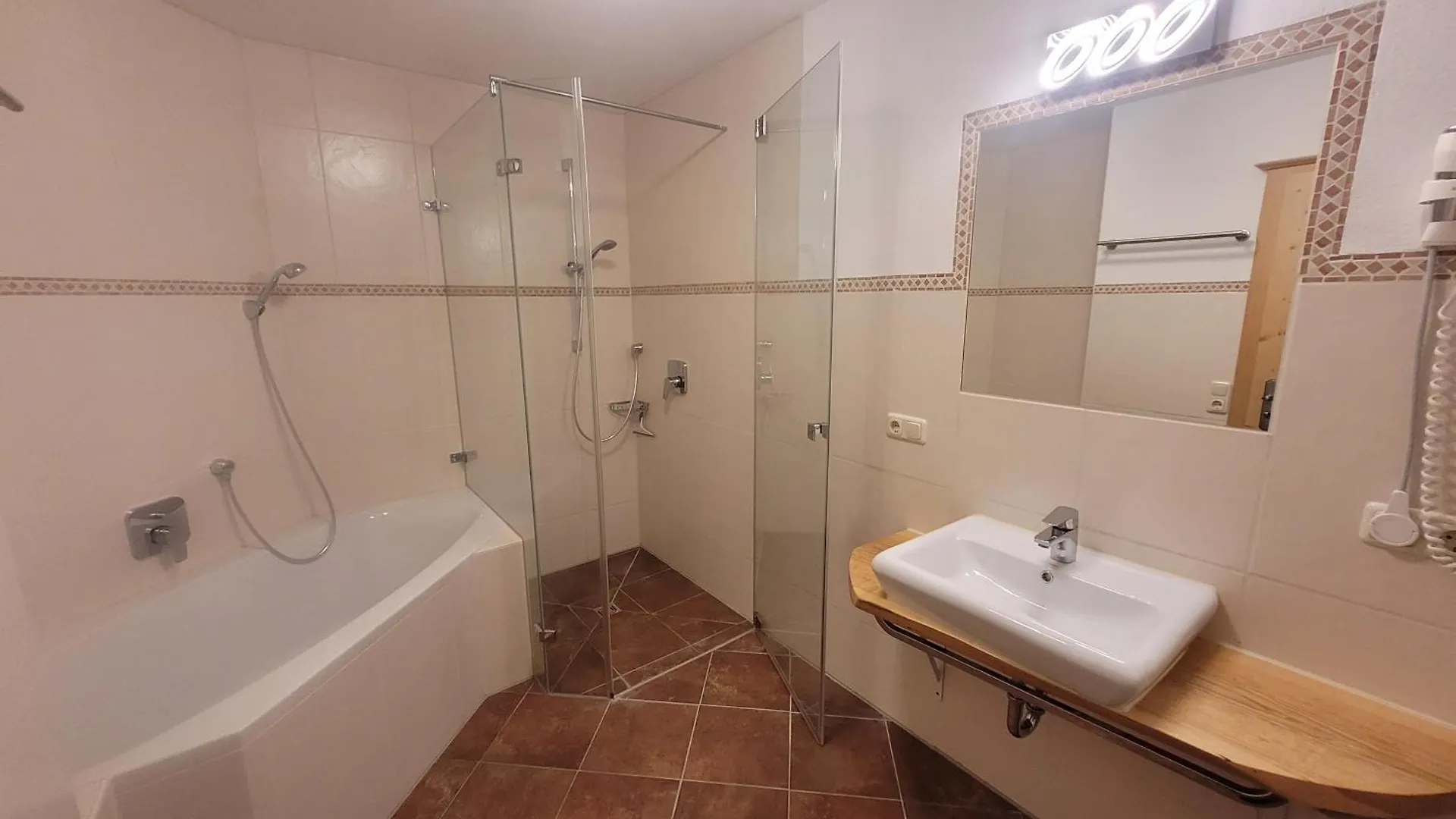 Apartament Georgihof Ferienwohnungen Murnau am Staffelsee Niemcy